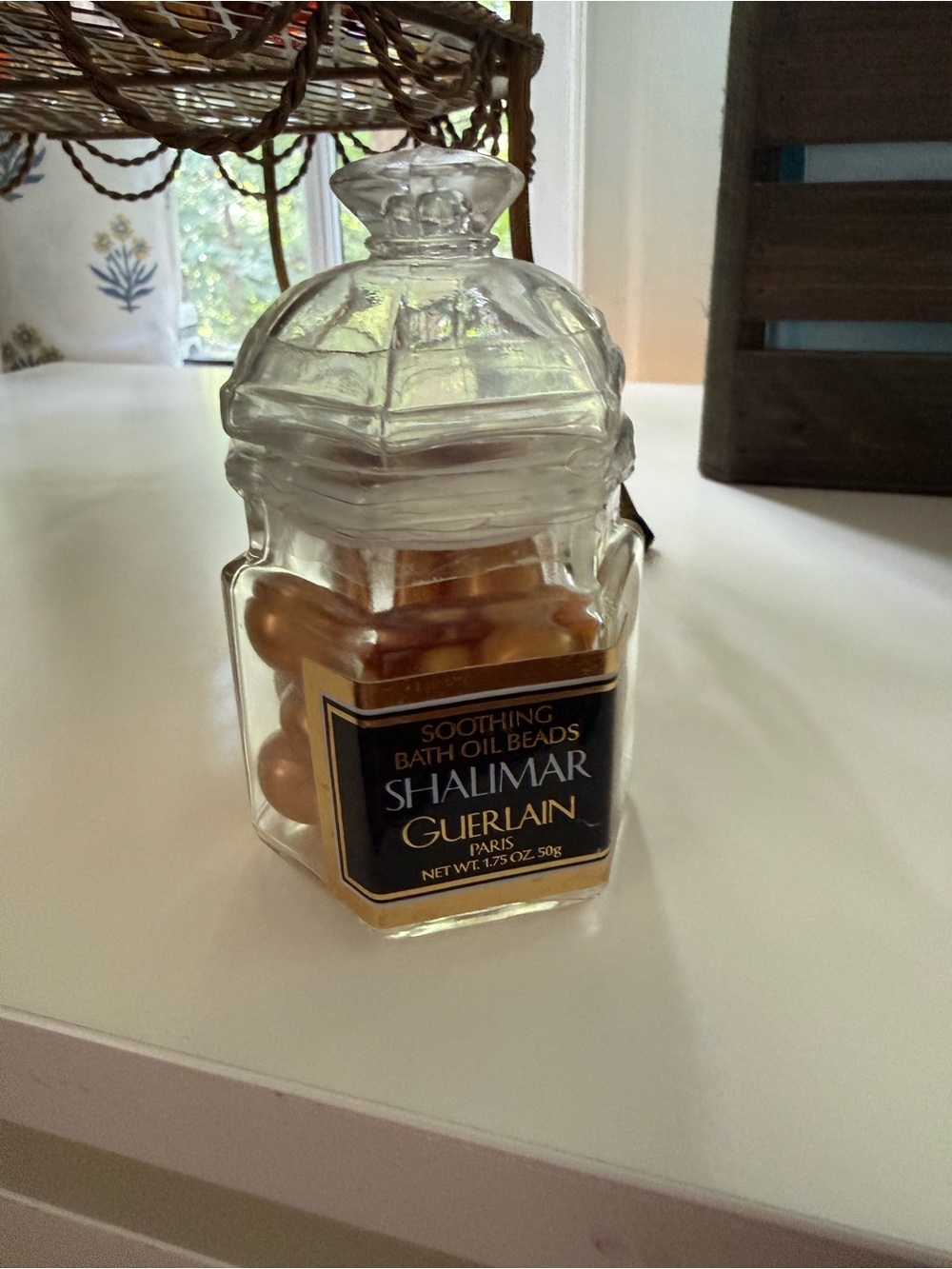 GUERLAIN Shalimar Bath Oil Beads — Gold Capsules in Clear Jar